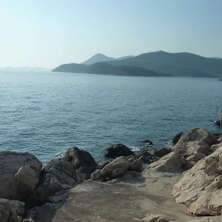 Apartment Sea *