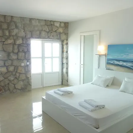 Sea Apartment *